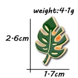 Monstera leaf pin